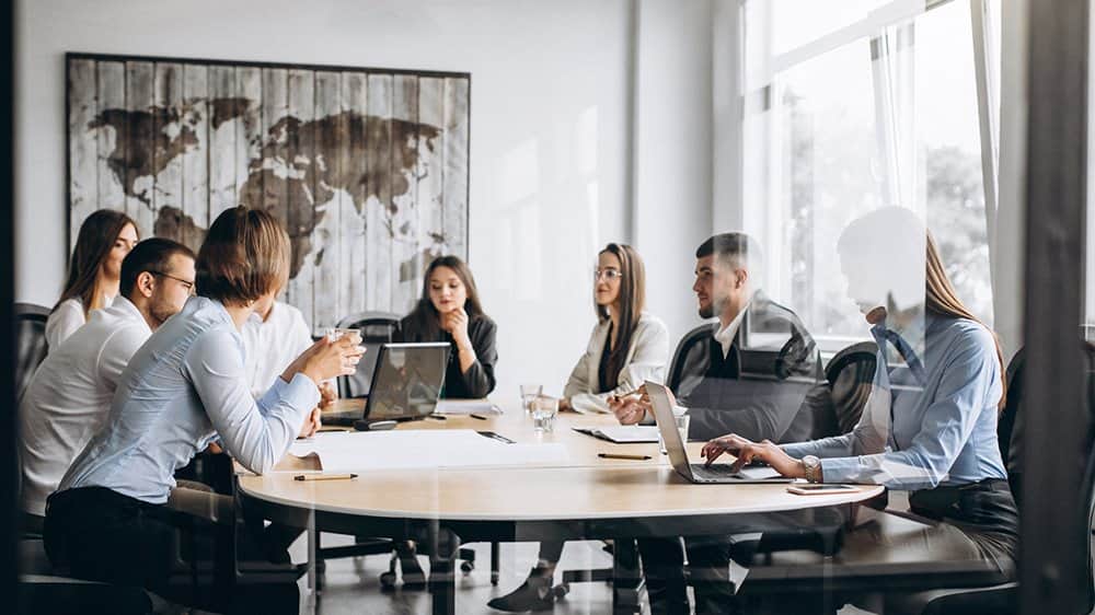 מפגש ייעוץ פרטני ללקוח יחיד בנושא: חיוניות ההידברות, השיח והדיאלוג לעצם קיומם והתפתחותם של ארגוני עבודה, מלכ";רים ורשויות ציבוריות.