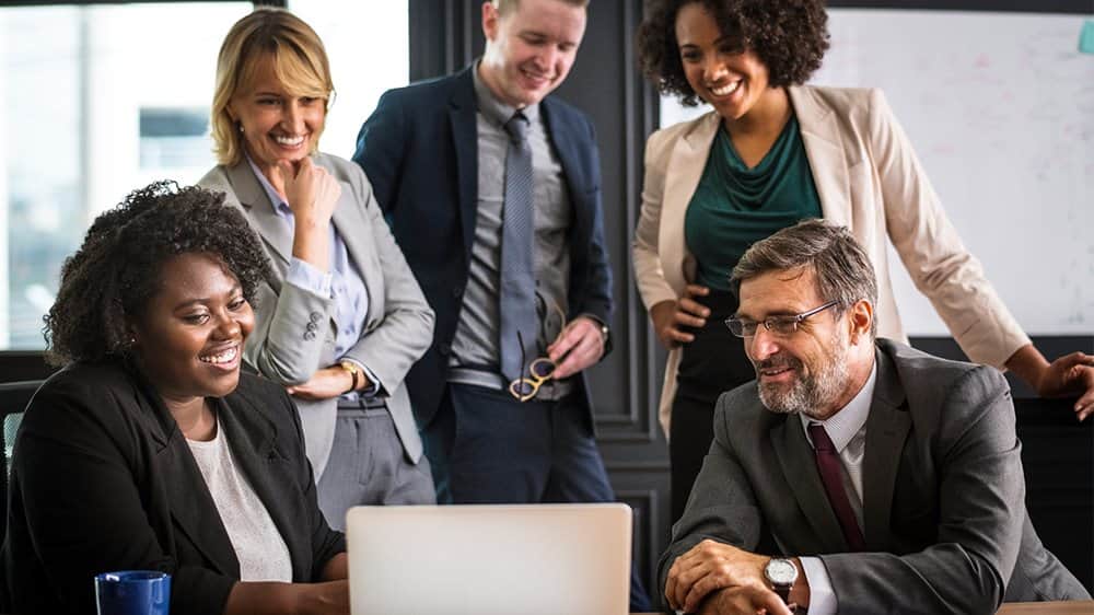 הקניית ";ארגז כלים"; של כישורים, מיומנויות וידע החיוניים להנחיה וניהול מסגרות הידברות, שיח ודיאלוג בארגוני עבודה, מלכ";רים, רשויות ציבוריות ועסקים, וכן פיתוח וניהול מסגרות ההידברות הנדרשות לשם כך